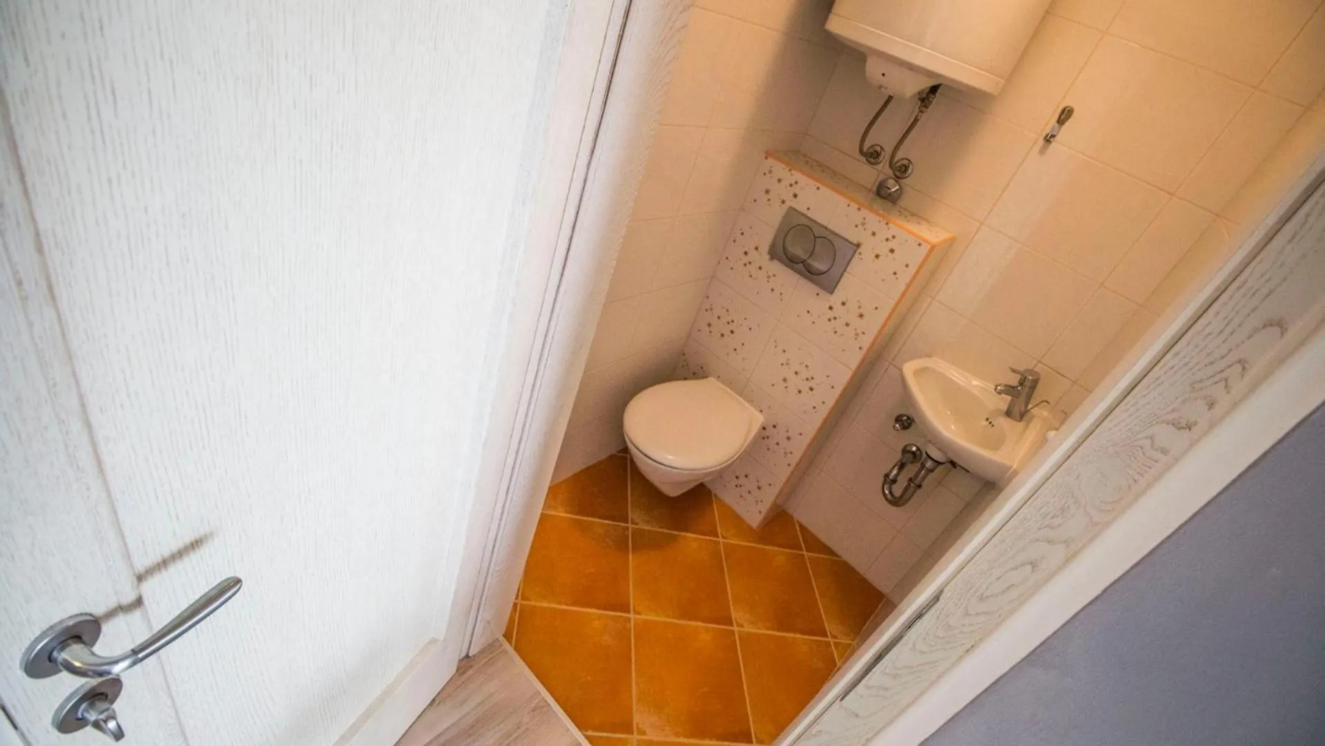 Apartments Nia With Pool Trogir