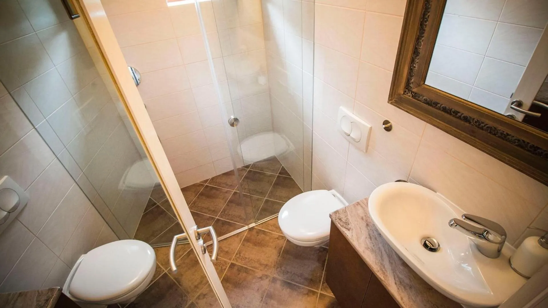 Apartments Nia With Pool Trogir