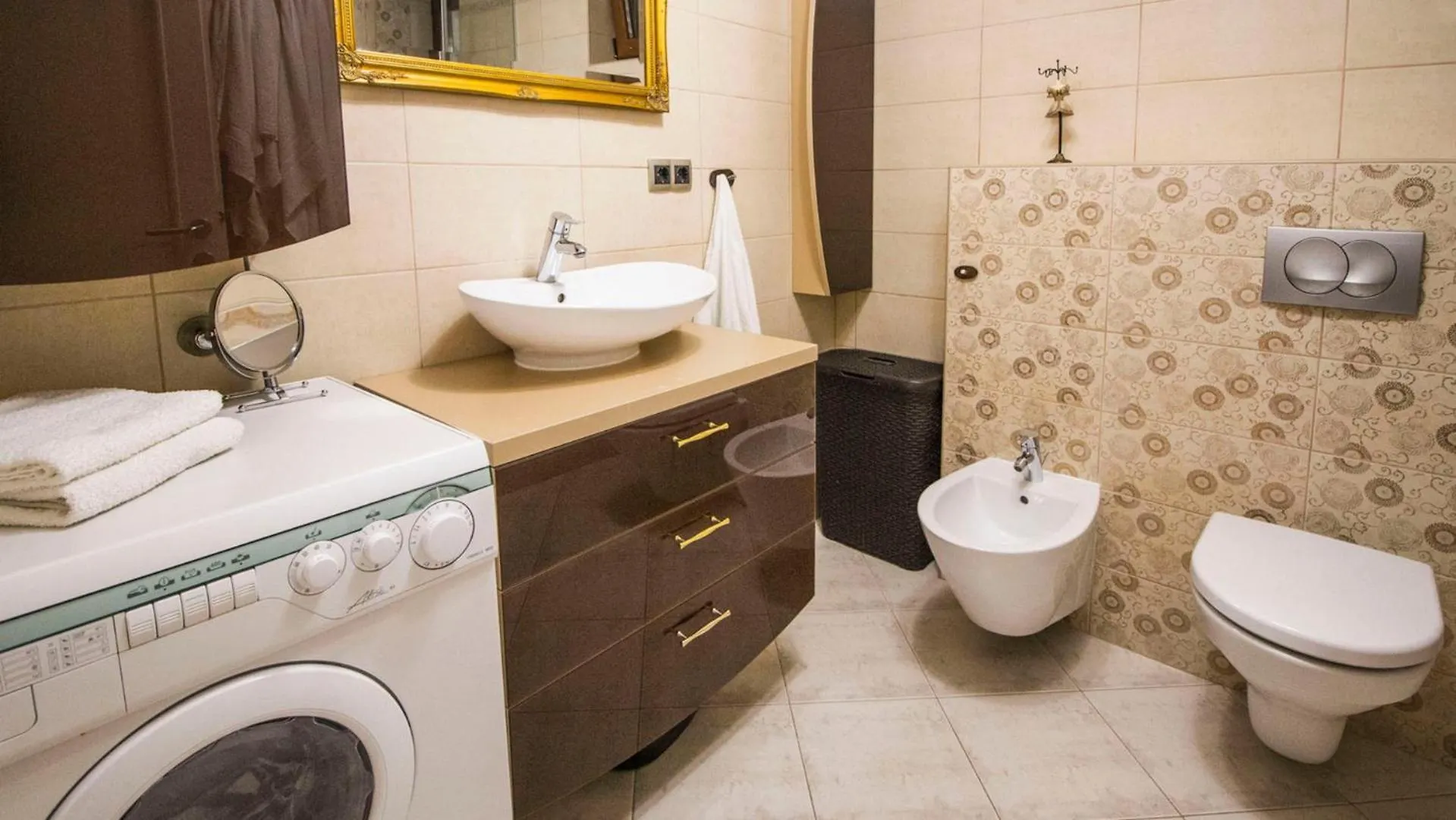 Apartments Nia With Pool Trogir